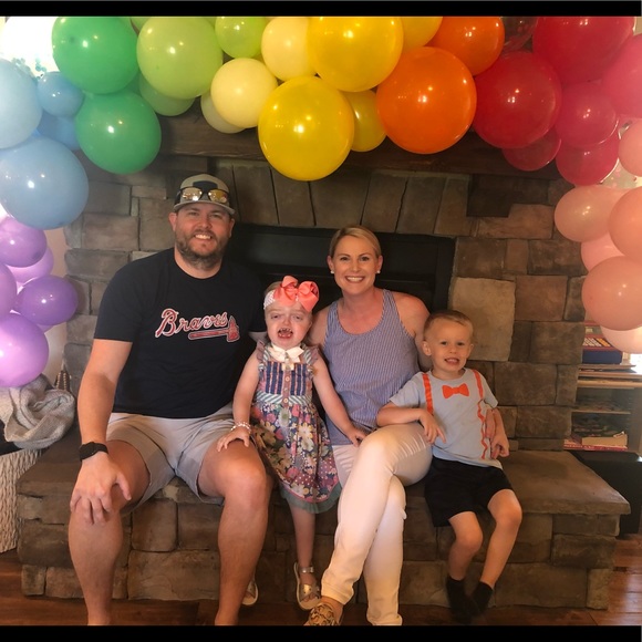 Meet your Posher, Laura - Picture 3 of 8